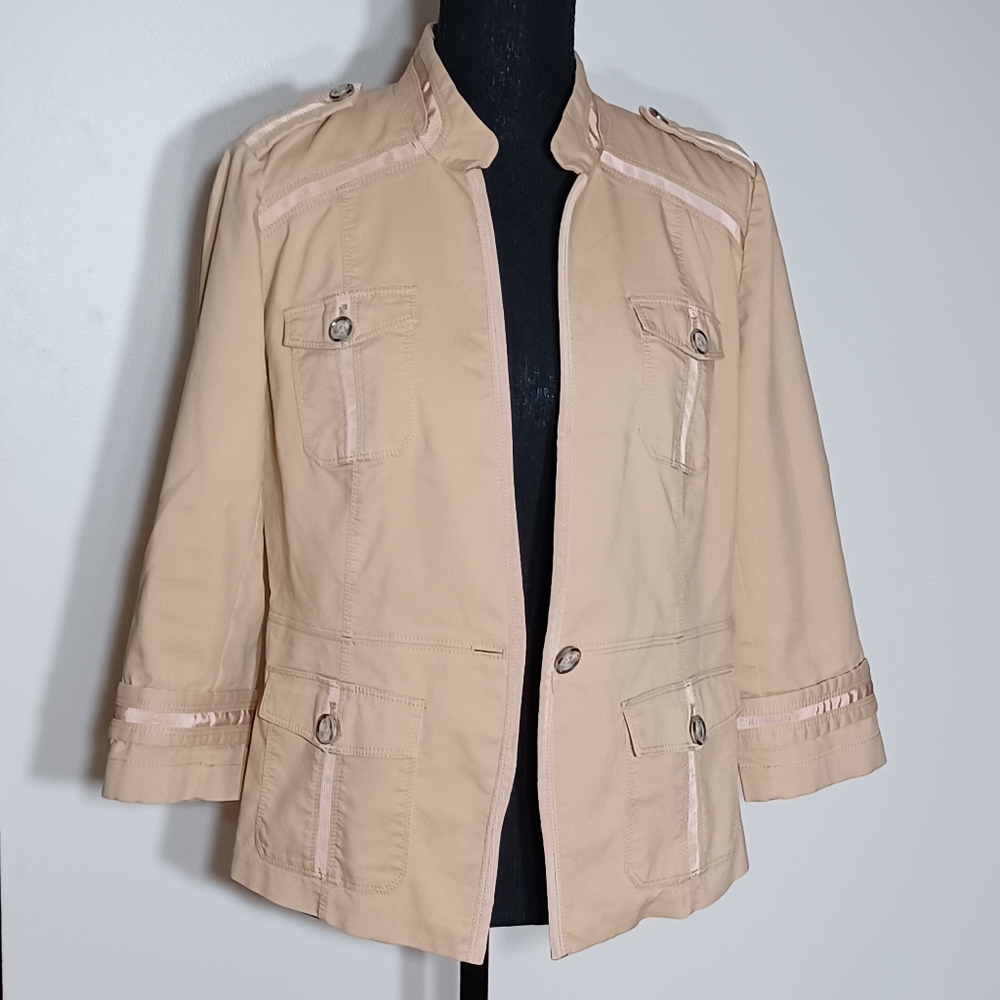 WHITE HOUSE BLACK MARKET UTILITY 2 JACKET